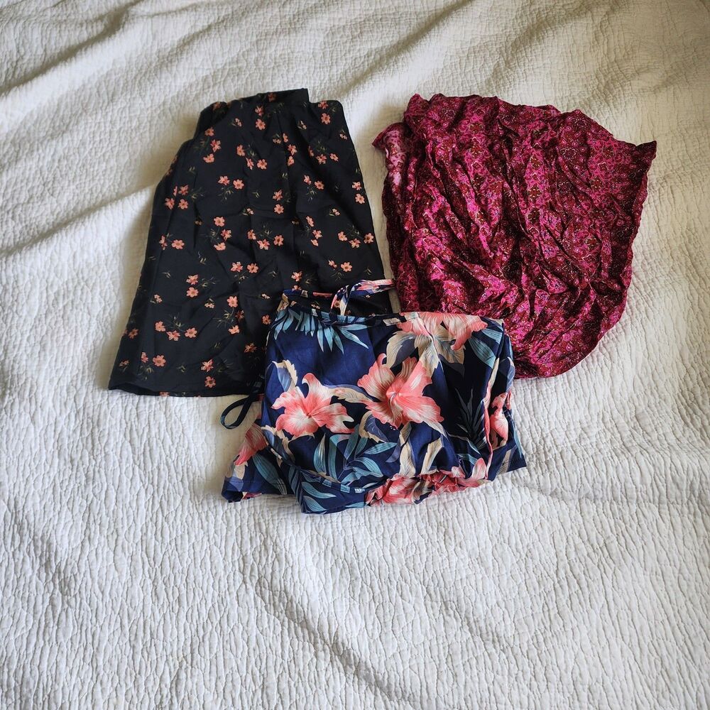 Women's Jumpsuit Skirt & Dress Size XS Lot of 3